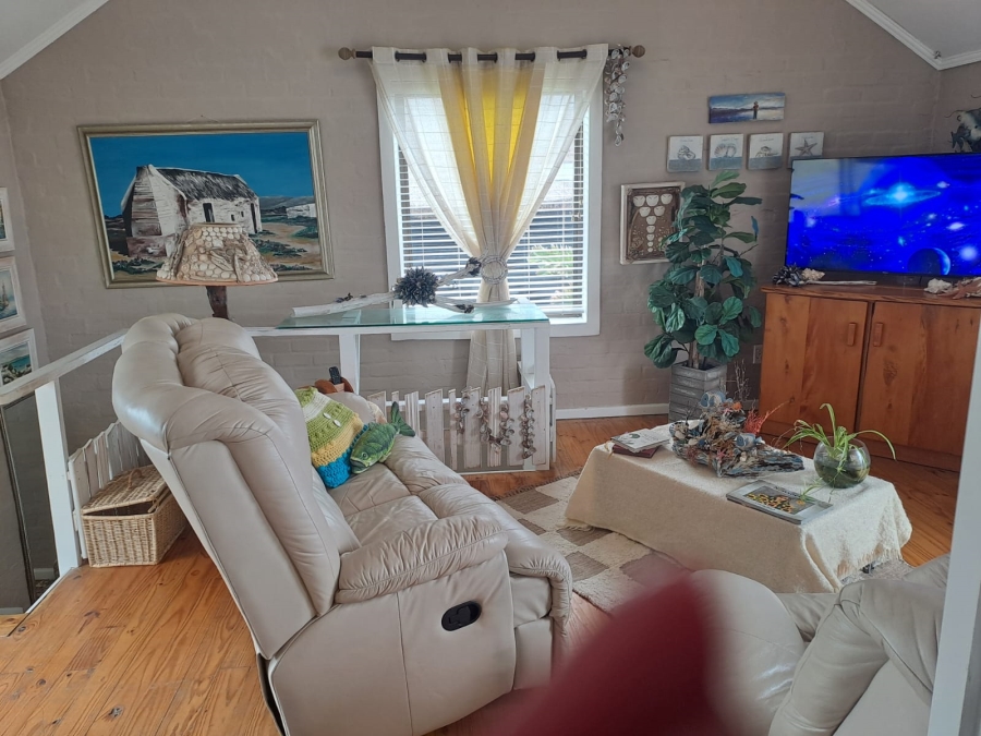 To Let 1 Bedroom Property for Rent in Myoli Beach Western Cape